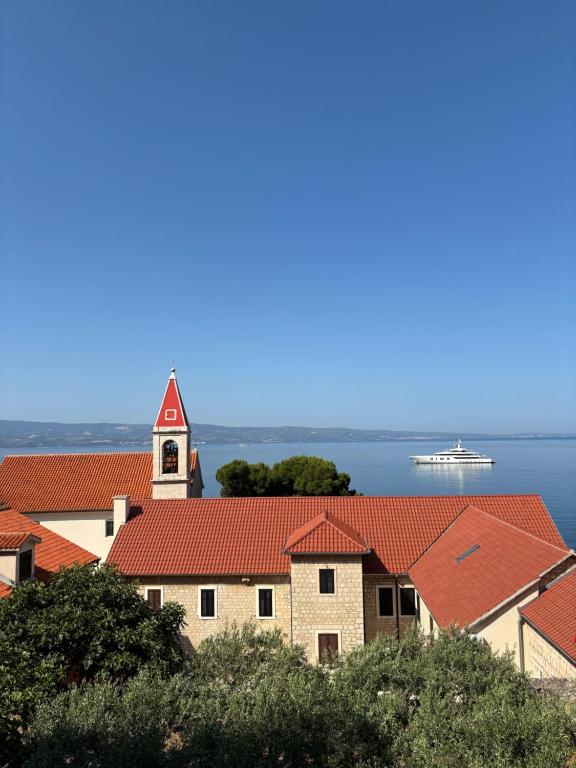 PMB oasis - B&B Omiš