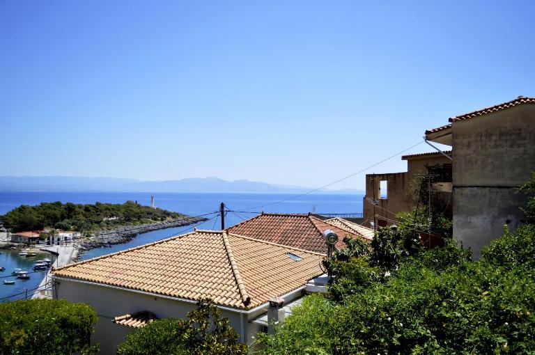 Malvazios Faragnanti #3 - B&B Gythio