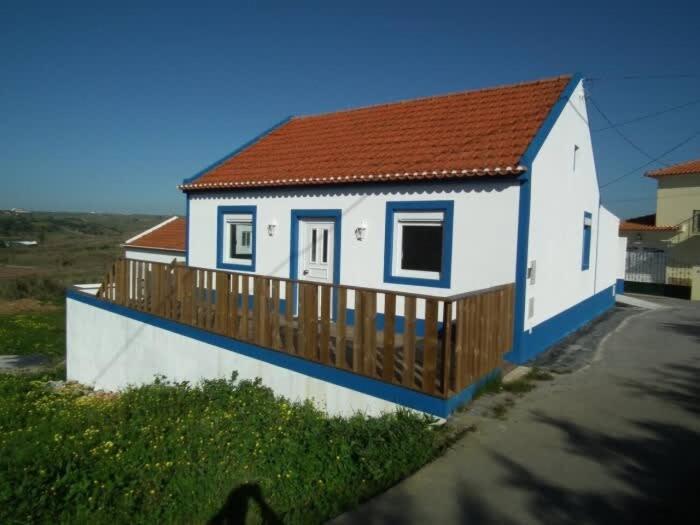 West Country House - B&B Lourinhã