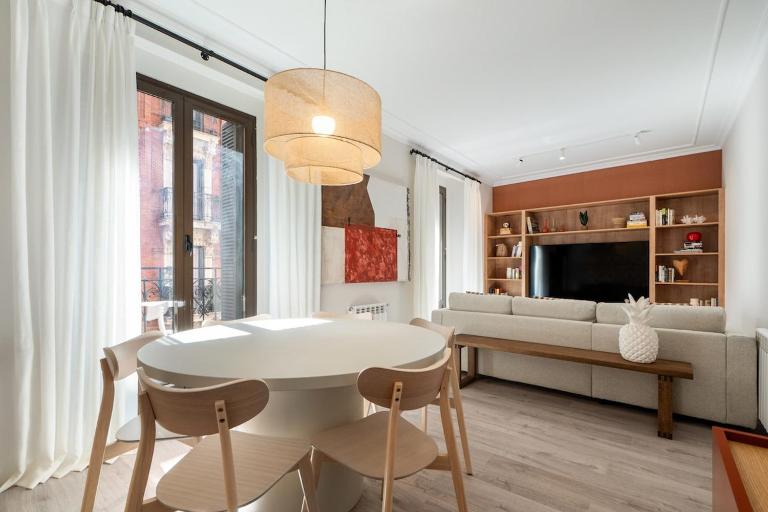 Exclusive apartment in San Bernardo by Cómodo Madrid - B&B Madrid