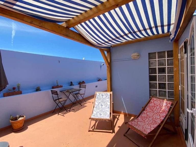 Casa do Búzio Cosy Apartment next to the Beach - B&B Lourinhã