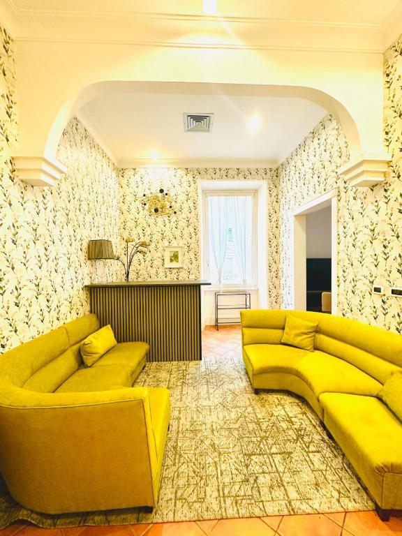 Fori Imperiali Colosseum - B&B Rome