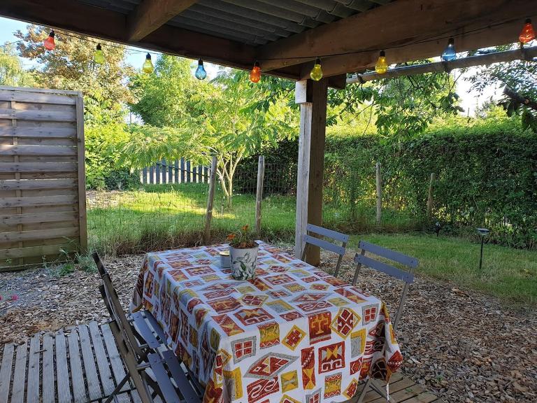 Petite maison proche Marais Poitevin, Puy dufou - Bed and Breakfast La Ronde