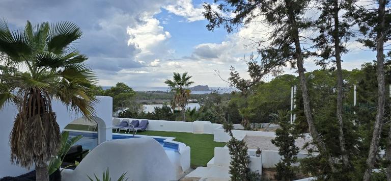Villa Can Kiko Ibiza - B&B Sant Josep de sa Talaia