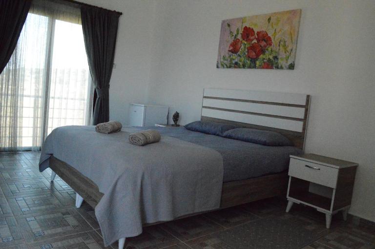 Ecolive Guest House - B&B Ágios Epifánios