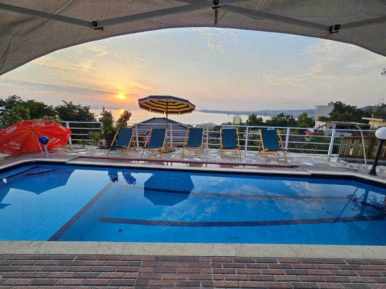 guesthouse leko - B&B Vlorë