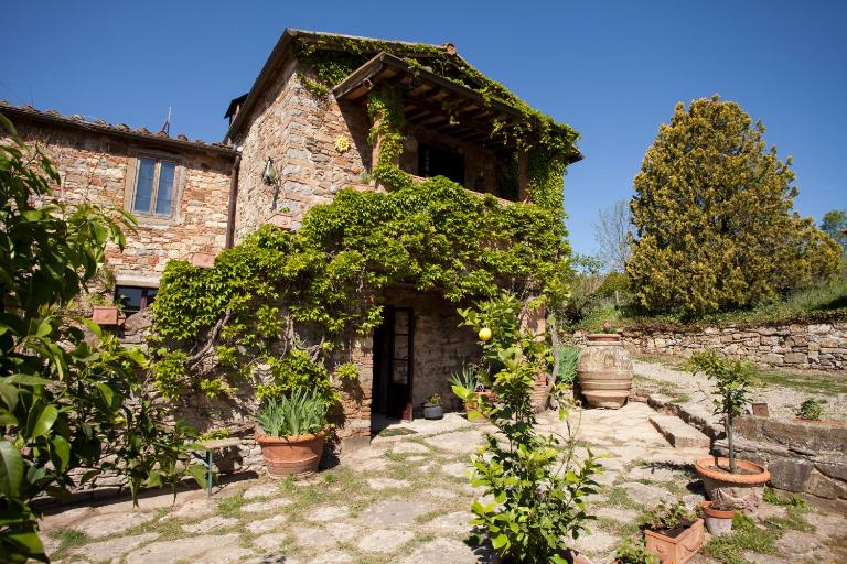Podere Terreno alla via della volpaia - B&B Radda in Chianti