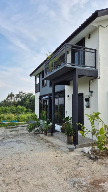Villa Aisya - B&B Padang Mat Sirat