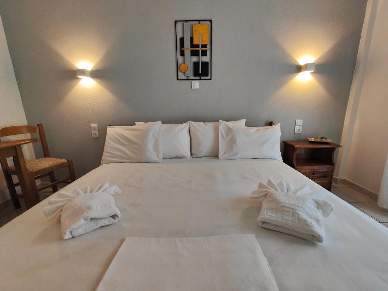 Elysian Light Apartment & Rooms - B&B Sývota