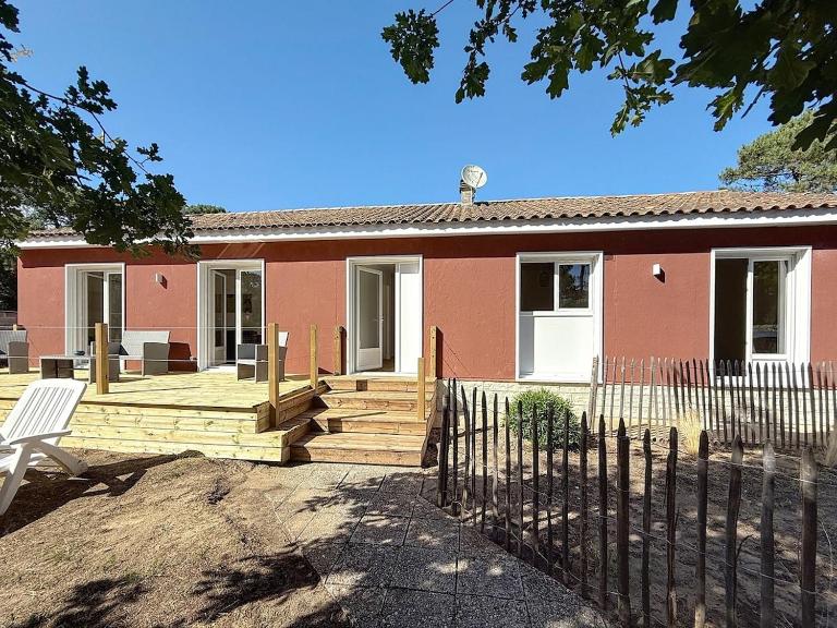 Meublé tourisme 3 étoiles , 6 pers, prox plages, jardin privatif - B&B Soulac-sur-Mer