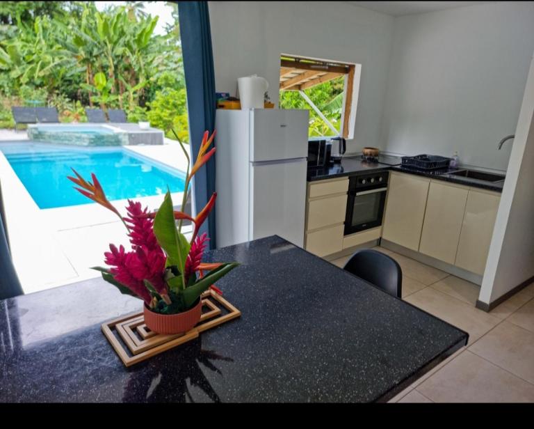 Bungalow au Coeur du Vert RO 4 - Chambres d'hôtes Sainte-Anne