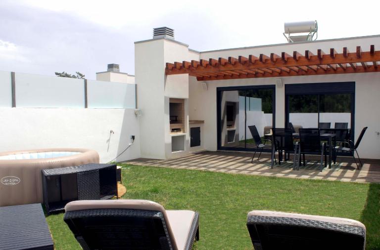 Torreira Beachside House - Bed and Breakfast Torreira