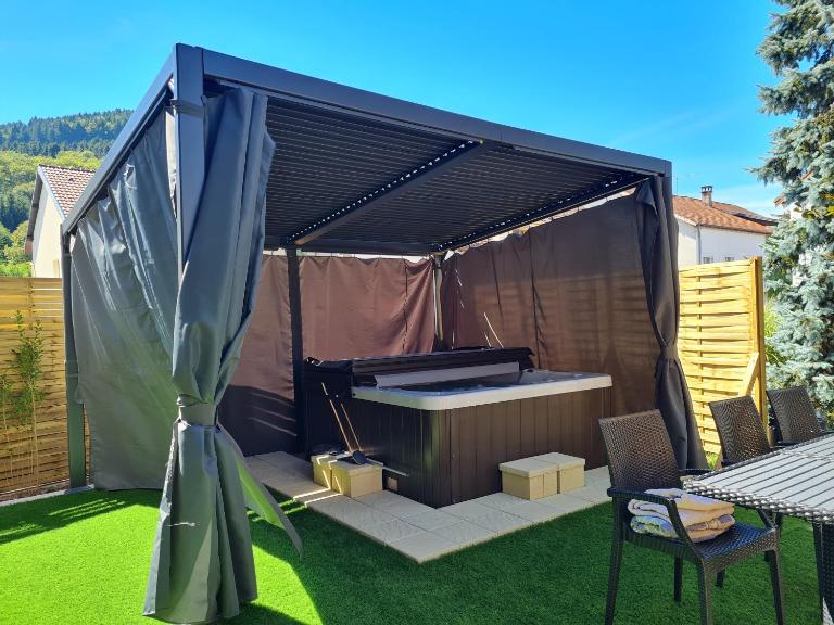 Le val d'amousse spa illimité et privatif animaux admis - B&B Le Val-d'Ajol