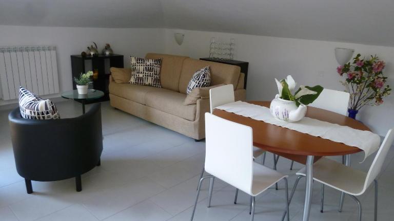 Chà Apartment - Chambres d'hôtes Laigueglia