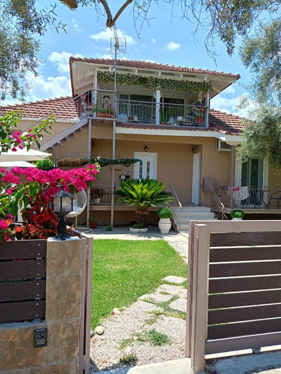 Studios Katerina - Bed and Breakfast Nydri