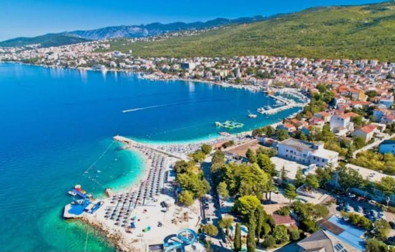 Apartman Liora - B&B Cirquenizza