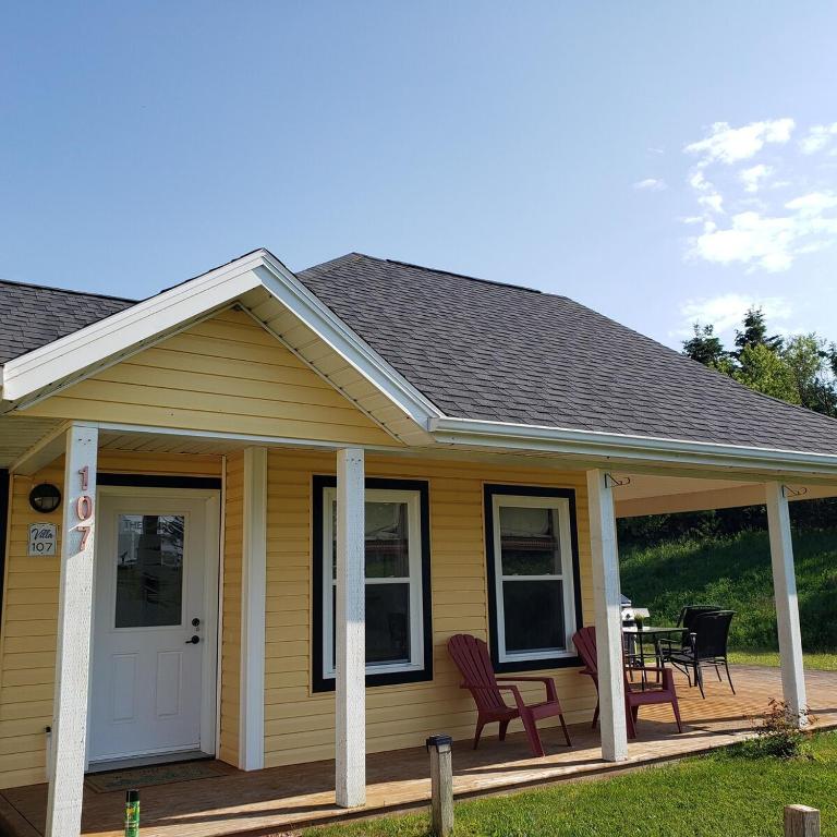 Near Cavendish Beach-2 - B&B Stanley Bridge