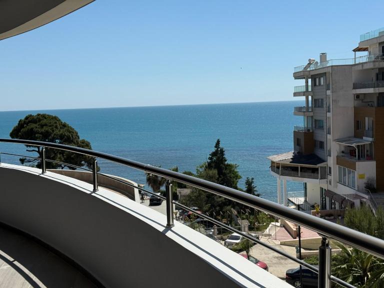 Three mirrors Currila beach Durres - Ferienwohnung Durrës