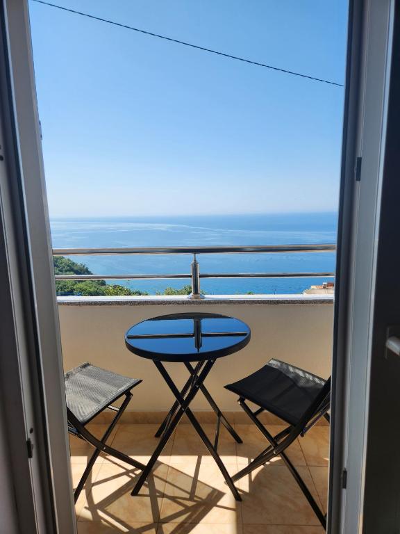 Sunny Apartment - B&B Prijevor