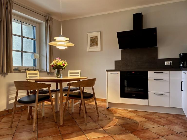 Schmugglerhus App 2 8 Zeese - B&B Wieck