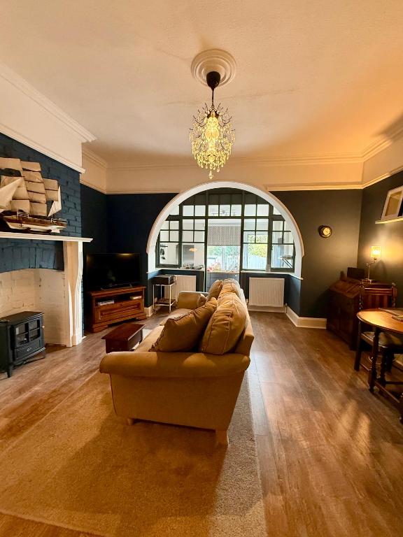 Luxury Garden Flat by the Sea, Captains Quarters - B&B Sheringham