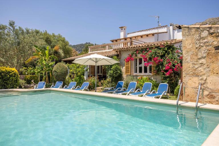 Villa Can Boseta by SunVillas Mallorca - Bed and Breakfast Pollença