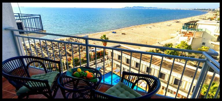 Blue Apartment Kamelia - B&B Durazzo