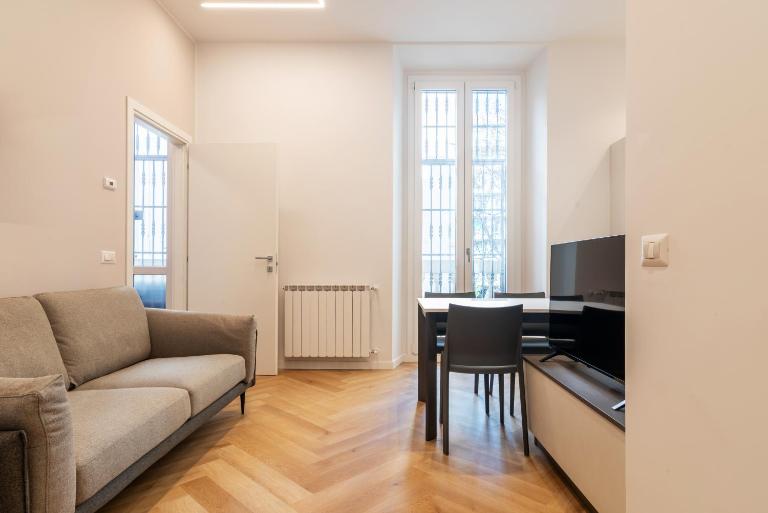 Monte Nero 2BR apt Pta Romana M3 - B&B Milan