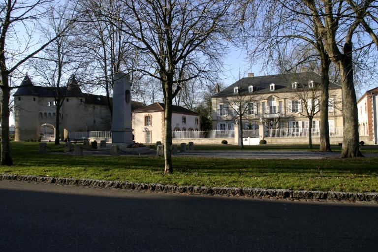 Château Mesny - B&B Vic-sur-Seille
