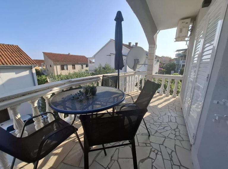 Apartment Jakić - B&B Sabbioncello