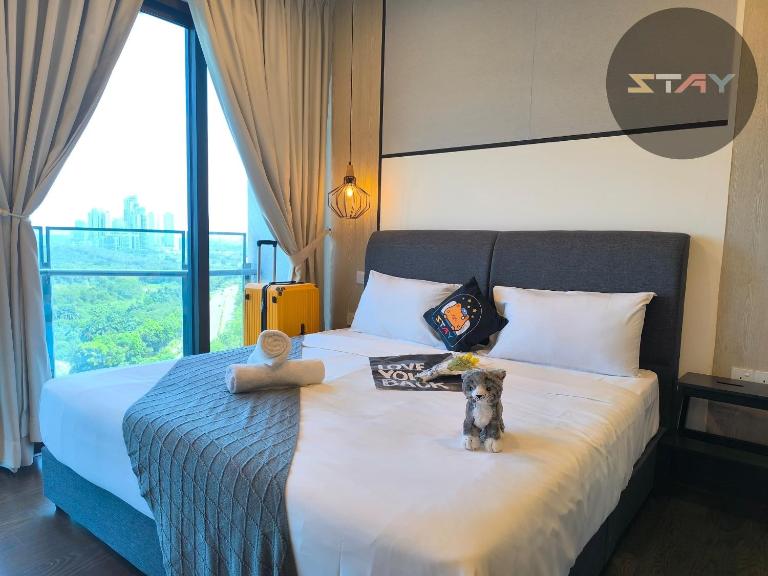 Almas Couple Relax Modern Comfort Netflix BySTAY - Bed and Breakfast Iskandar Puteri