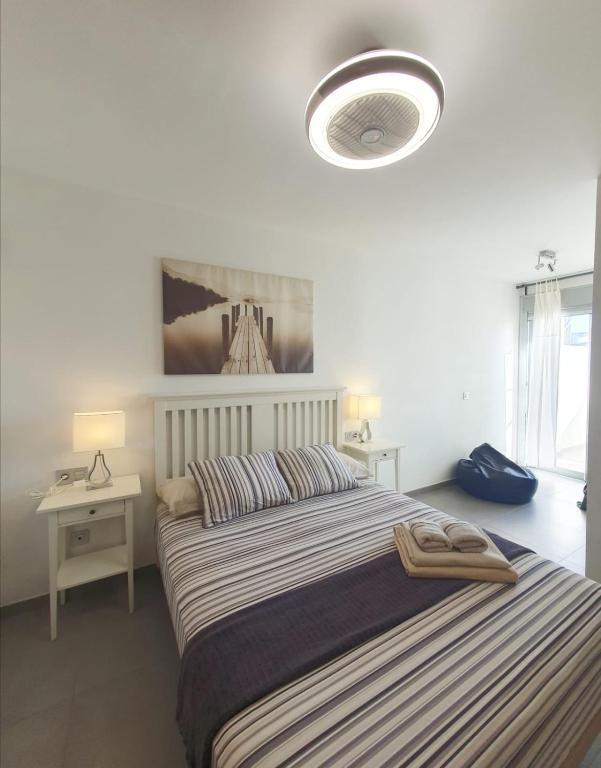 Bonito piso con piscina, playa la Tejita - B&B La Tejita