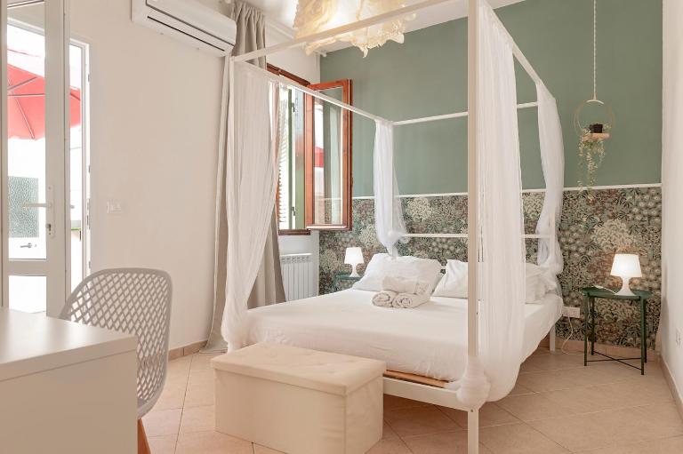 La casina in borgo - suite with terrace - Bed and Breakfast Livorno