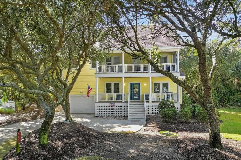Limoncello Grove Formerly Moondance - Bed and Breakfast Corolla