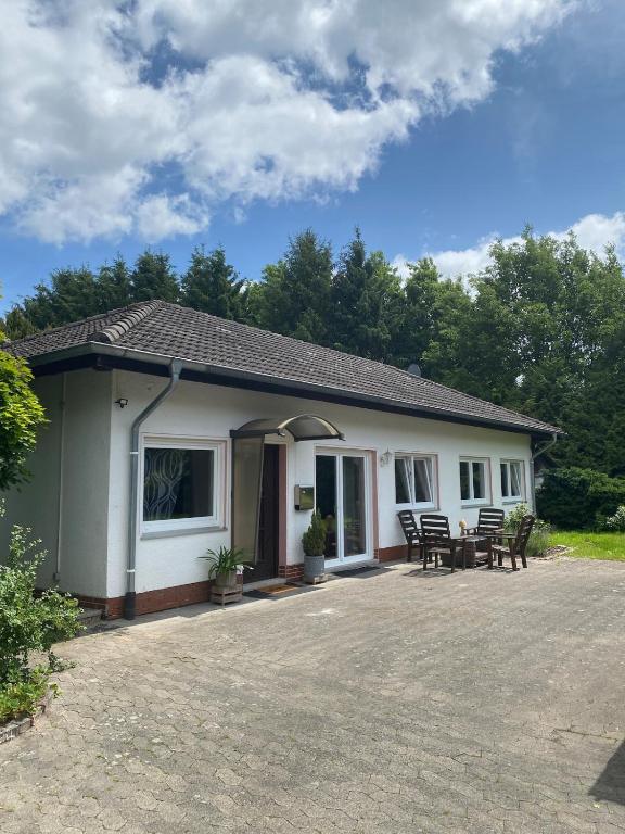 Ferienhaus im Grünen - B&B Bad Hersfeld