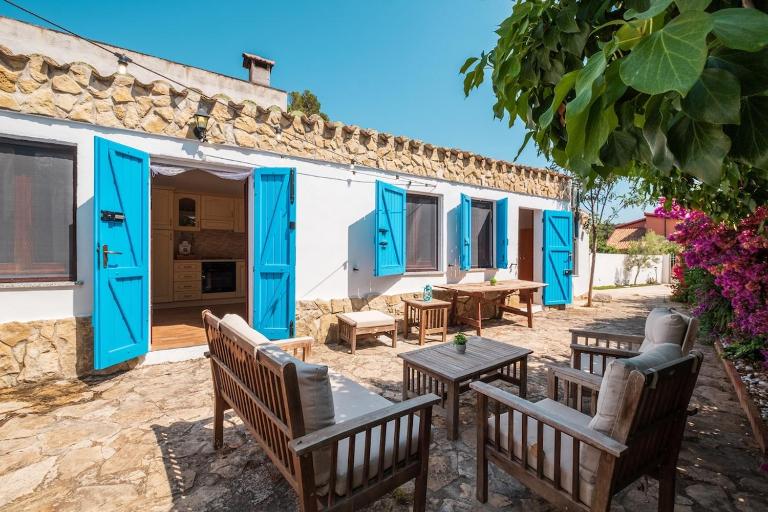 Mandorletti Essence - Private Courtyard & Nature - Ferienwohnung Geremeas