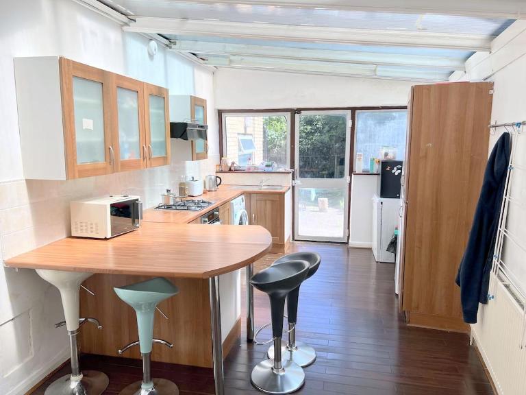4-bedroom flat -Wimbledon Village - Ferienwohnung London