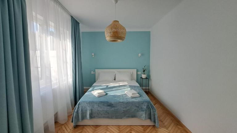 Cosy House 400 m from Iulius Town - Bed and Breakfast Timişoara