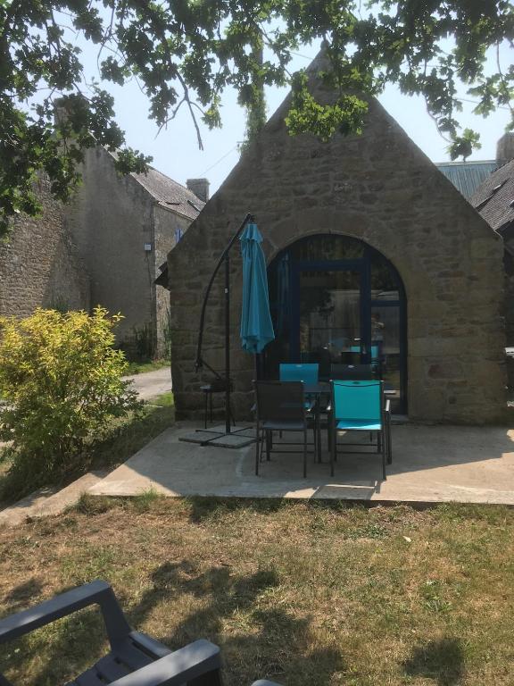 L'Aurore GITE 2-4pers, piscine, billiard et baby-foot - Chambres d'hôtes Sainte-Hélène