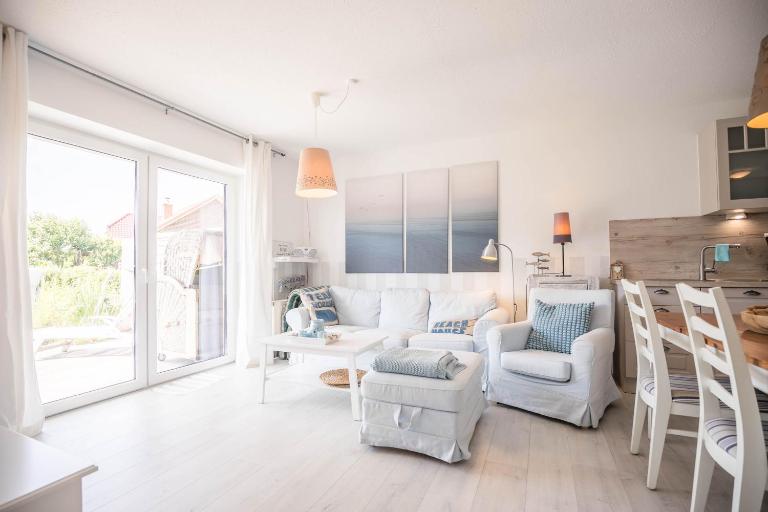 "Haus am Teich" Haus am Teich, Whg Happy - B&B Büsum