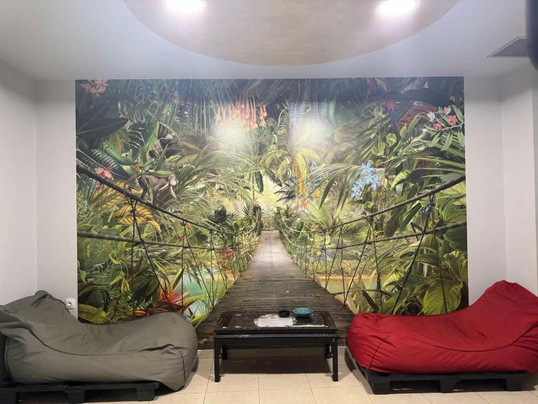 Αρέθουσα Jungle τριάρι 65τμ. - Bed and Breakfast Chalkis