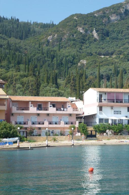 Galini Sea Apartments - B&B Benitses