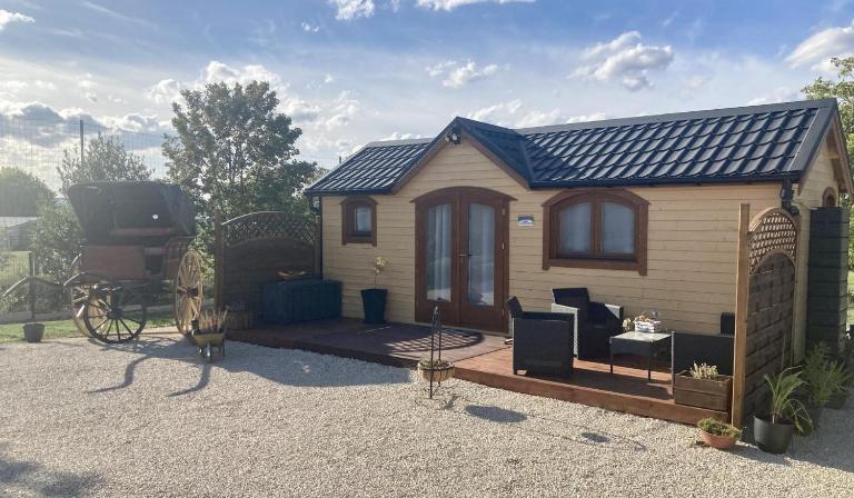 Le chalet pour la nuit - Bed and Breakfast Pont-Sainte-Marie