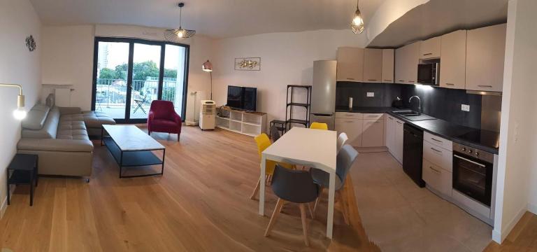 2min walk to metro, Newly Furnished 3 Bed Room, Gustave Roussy - B&B Villejuif