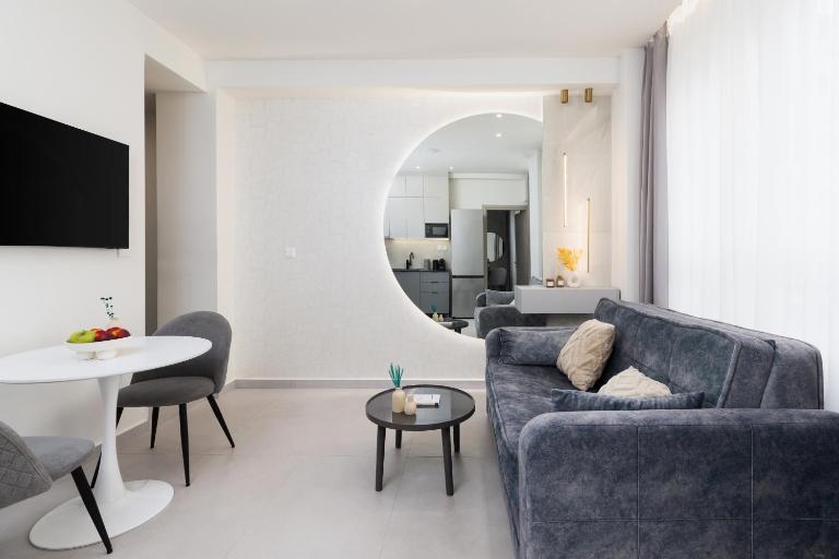 LY Gold Suite City Center - B&B Salónica