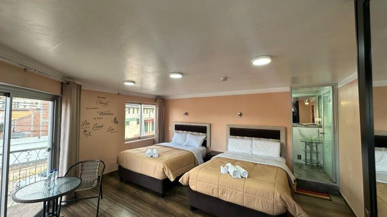 Casa Rustica Hostal Paqcha - Bed and Breakfast Cuzco