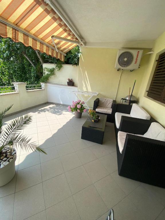 Apartment Ramy - B&B Cirquenizza