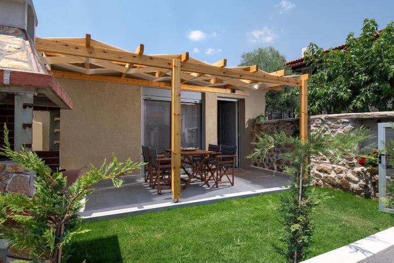 Amira House Sithonia - B&B Sykia