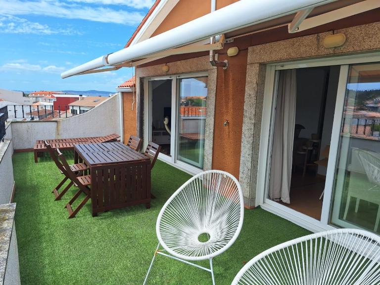A1 Ático O Grove Centro con terraza y parking - Ferienwohnung O Grove