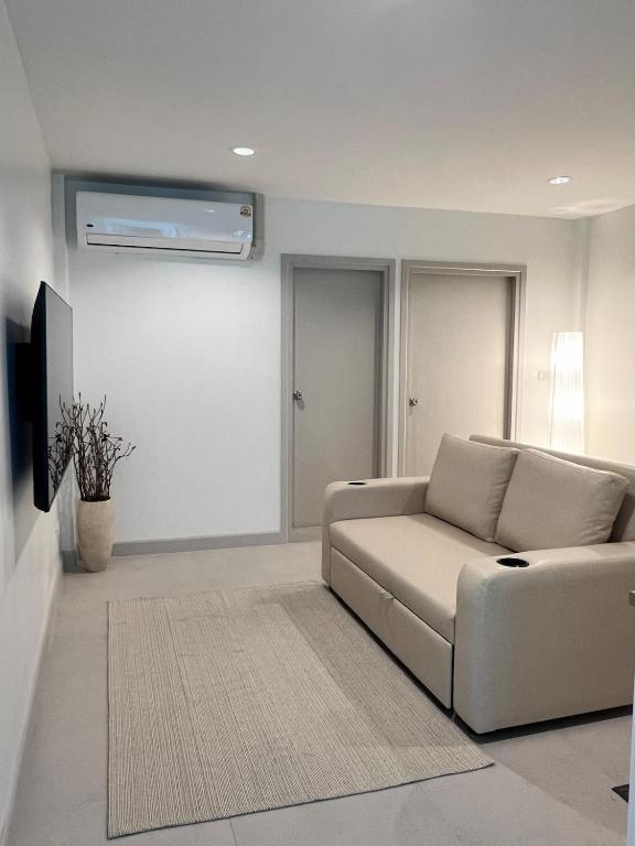 2 Bed & 2 Bath Suite, 2nd floor - B&B Ban Bang Duea